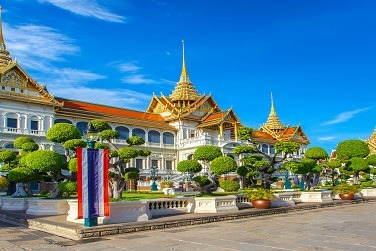 Sunsets & Serenity – Your Phuket & Krabi Gateway